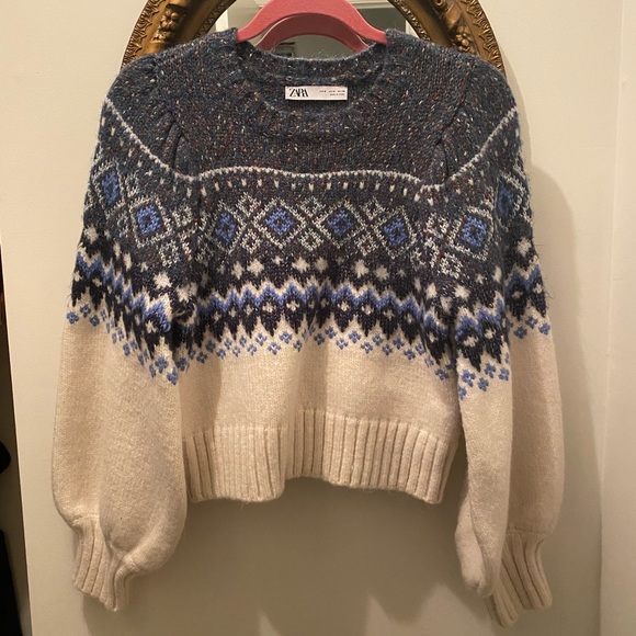 Zara Puff Sleeve Sweater - Picture 3 of 6